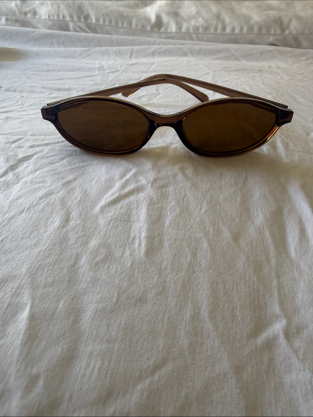 Sleek Brown Cat-Eye Sunglasses for Women